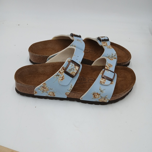 Birkenstock Blue Floral Sandals - Picture 14 of 16